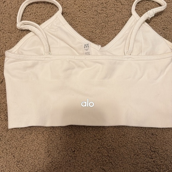 ALO Yoga White Crop Top - Picture 2 of 2